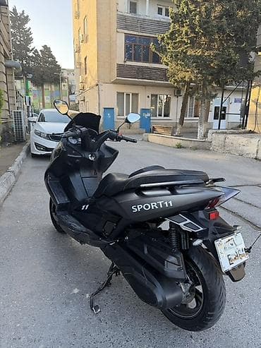 07 disk: Tufan - Sport 11 maxi-skuter, 300 sm3, 2021 il, 9000 km — 3