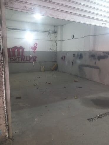 memar ecemi: Geniş kommersiya məkanı, avtomobil xidmətləri və ya oxşar təyinatlı — 4