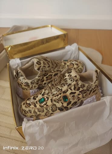 женские кроссовки dockers by gerli: Размер: 37, цвет - Бежевый, Б/у — 1