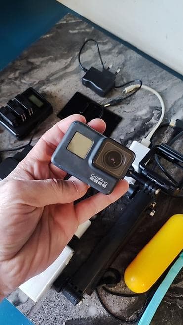 gopro hero 10: GoPro HERO7 Black – aksiya kamera dəsti Məhsulun xüsusiyyətləri: - — 5