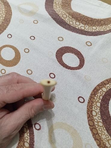 qelyan icare: Məhsul: Siqaret ucu (ehtimalən südlü-ağ akril/selüloid materialdan) — 3