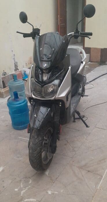 iphone 11 pro max kredit: 900 azn. Moto BMW mopet skuter 125 kub. ideal vezyetde aftomat. real — 2