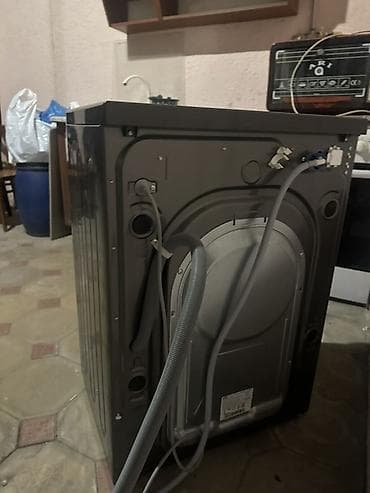 Peyk antenalarının quraşdırılması: Samsung önyükləməli paltaryuyan maşın - Model xətti: Samsung — 3