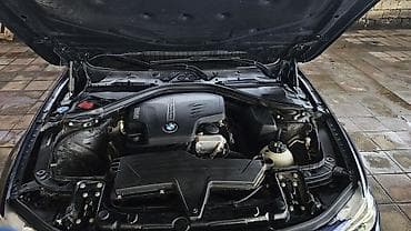 ×5 bmw: BMW 3 series: 2 l | 2016 il Sedan — 6