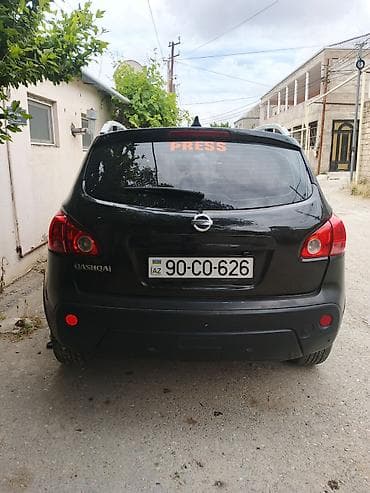 film diskləri: Nissan Qashqai, qara rəng, 5 qapılı krossover/SUV. Xüsusiyyətlər və — 1