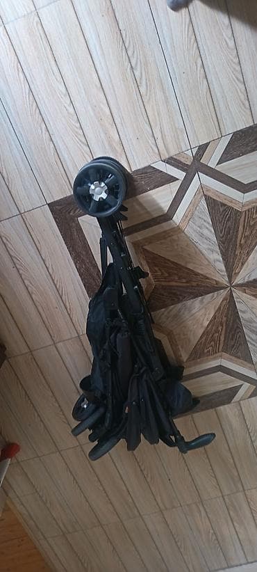 usag bezi: Kolyaska satilir. Yaxshi veziyyetdedir. Rahat yungul kolyaskadir — 3