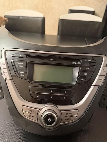 mp3 fm modulator: Avtomobil maqnitofonu (orijinal panel ilə) Xüsusiyyətlər: - FM/AM — 1