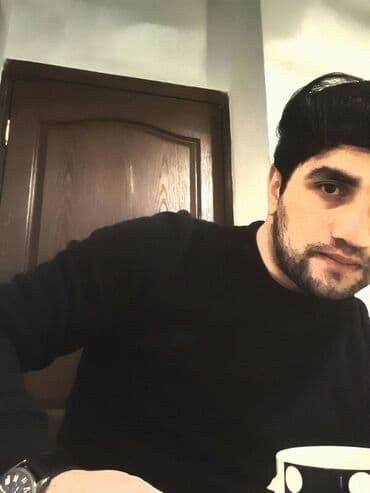 Adim Mehdi Ofisiant işi axtariram tecrubem yeterince var kafe restoran