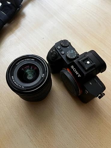 tablet 2 el: Sony A7 II (ILCE-7M2) + Sony FE 28-70mm f/3.5-5.6 OSS Linza İkinci — 1