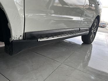 oturacaqlar masin: SUV üçün yan pilləkən (running board) komplekti - Material: alüminium — 2