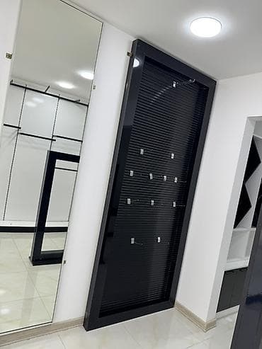 Biznes üçün avadanlıq: Mağaza üçün vitrin və avadanlıqlar komplekti - Divar tipli modul — 5