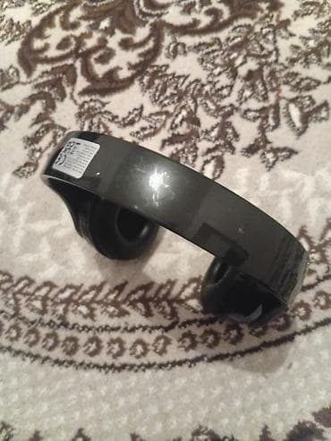 Bluetooth qulaqlıq – over-ear, qara rəng - Simsiz bağlantı: Bluetooth