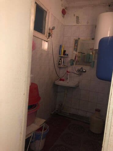 əhmedlide satilan evler: Bakı, 2 otaqlı, Köhnə tikili, m. Əhmədli, 52 kv. m — 4