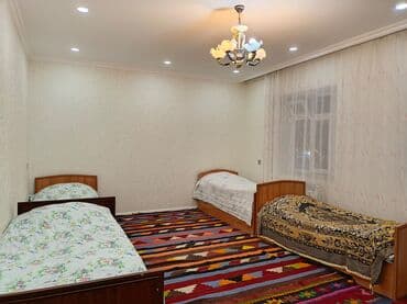 yevlaxda 1 otaqli evler: 160 kv. m, 5 otaqlı, Kombi, Qaz, İşıq — 6