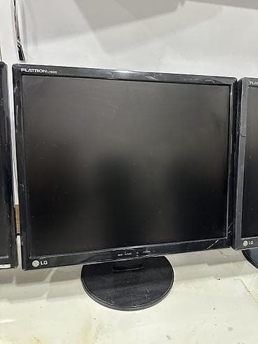 nintendo switch oled: LG Flatron L1942S monitor Manitor 19 ekrandır bütün kabelleri verilir — 2
