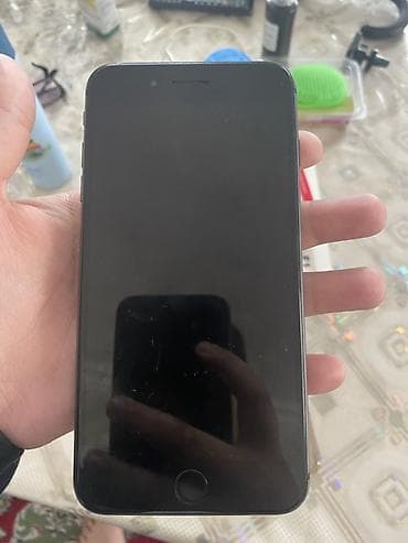 iphone 14 sekilleri: IPhone 8 Plus, Space Gray, Barmaq izi — 3