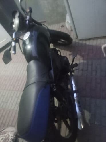 motosiklet barter: Moped/motosiklet – şəhər və kənd yolları üçün praktik model. Kuba — 3