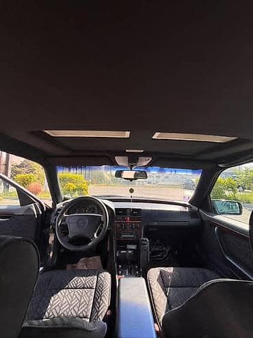 opel 1 3: Mercedes-Benz C-Sinfi sedan - Kuzov: 4 qapılı sedan, tünd boz rəng - — 4