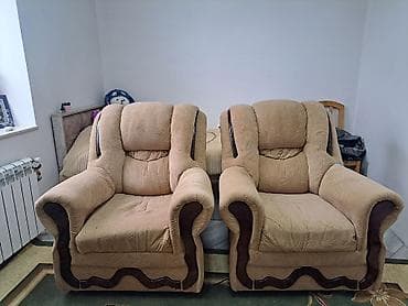 tek divan: Klassik üslubda yumşaq mebel dəsti Tərkibi: - 3 nəfərlik divan - 2 — 2