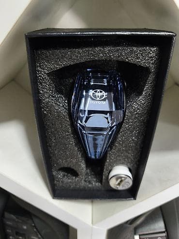 sürət başlığı: Toyota avtomobil üçün salon ətir diffuzoru - Brend loqolu dizayn — 1