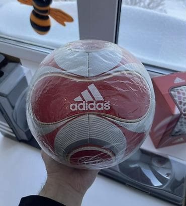 çənə topu: Məhsul: Adidas Teamgeist Mini və Tamölçü Futbol Topu Dəsti Футбольный — 4