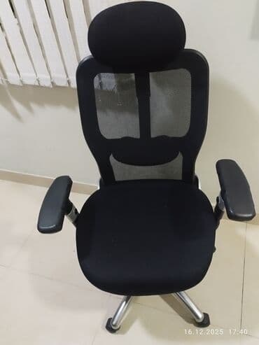 kreslo gence: Təkərli, Qolları tənzimlənir, Parça — 1