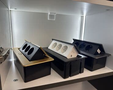 Gizli razetka 3-dərin razetkalı model cəmi 48 azn. Metal korpuslu bu