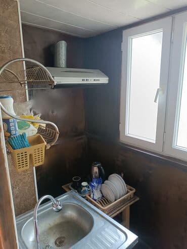 xəzər rayonu binə: Mənzildə qaz, su, işıq daimidir Mənzil binanın 5-ci mərtəbəsində — 4