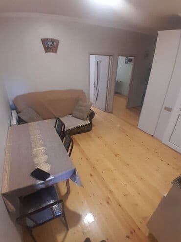 ev xacmaz: 3 otaqlı, Yeni tikili, 50 kv. m — 4