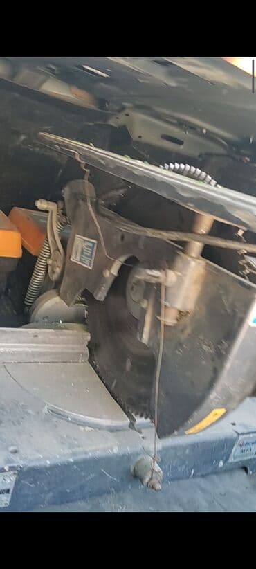 ağaç kesen makineler: İşlənmiş Uqlorez 2300 W-dan çox, 355 mm, Ünvandan götürmə — 9