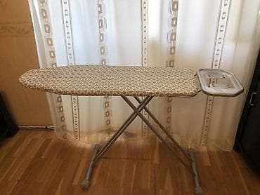 Ütüləmə lövhələri: Ütü masası - Geniş və uzun masa səthi: köynək, paltar və iri — 1