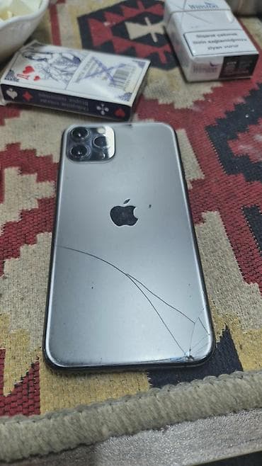 iphone 15 qara: IPhone 11 Pro, 256 GB, Space Gray, Face ID — 2