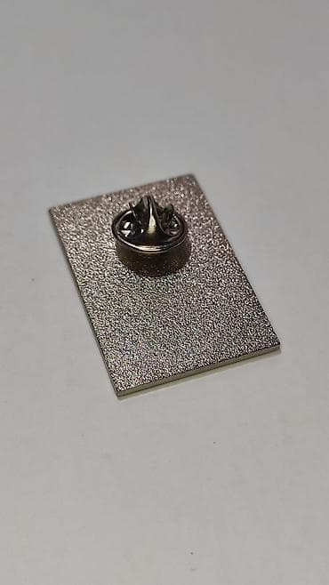 Çantalar: Emaye nişan – “Öpüş” mövzulu - Dizayn: Rəngli emaye ilə işlənmiş — 3