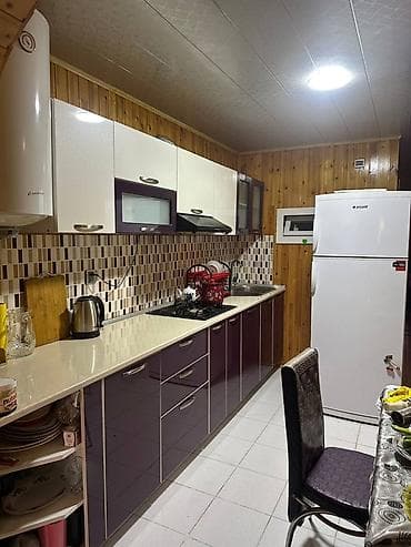 lerik a frame evler: Təcili mənzil satılır! Yataq və mətbəx mebeli dəsti mənzilin üstündə — 2