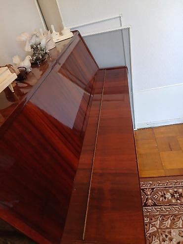 Upright piano – “Акорд” markalı (korpus üzərində loqo görünür) — 3