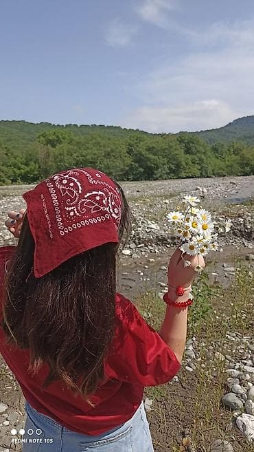 İş axtarıram (rezümelər): Gəncə şəhərində iş axtaran xanım. Axtarılan iş sahələri: - Ofis və — 1