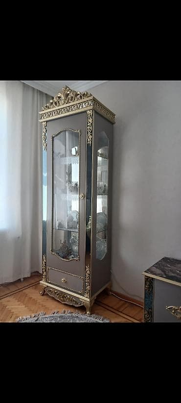 taxt dəsti 50 m: Televizor altı və servant mebeli ikisi
Birlikdə 120 m Qaraçuxur — 1