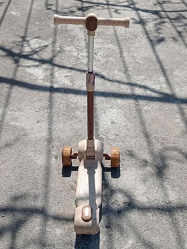 kawasaki ninja h2r: Uşaq skutu – 3 təkərli, dönmə mexanizmi ilə - Rəng: bej/qəhvəyi — 3