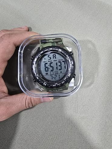 Смарт браслеты: Новый, Наручные часы, Casio, цвет - Зеленый — 1