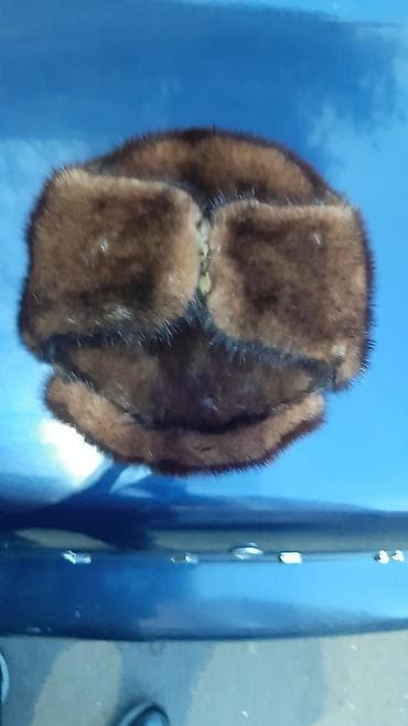 Куртки: Tük papaq (qulaqcıqlı “uşanka” modeli) - Material: təbii kürk — 2