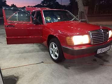 Mercedes-Benz 190: 0.2 l | 1990 il Sedan — 8
