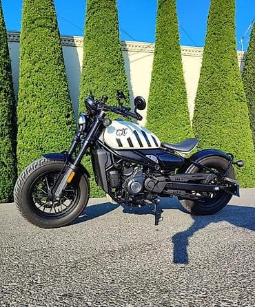 zil mator: - Cf bobber 450 cl c, 450 sm3, 2024 il, 3500 km — 5
