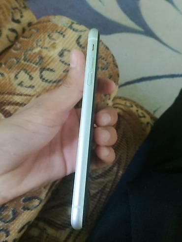 iphone 15 pro max qiymət: IPhone 11, Ağ, Face ID — 3