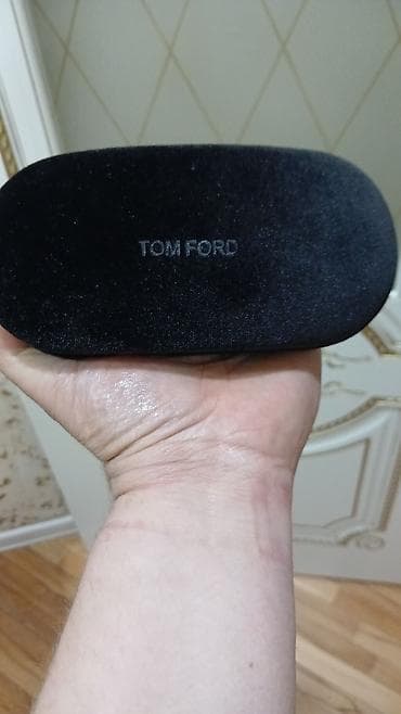 eynək çərçivələri: Gün eynəyi, Tom Ford — 2