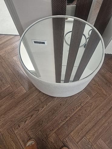 döş stolu: Yeni, Güzgülü — 4