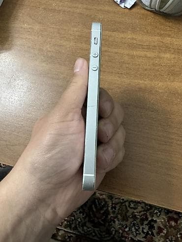 iphone 5s telfon: IPhone 5s, Gümüşü, Barmaq izi — 4