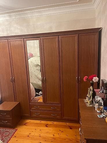 İşlənmiş, Düz dolab, Qarderob, paltar dolabı lalafo.az -da İşlənmiş, Düz dolab, Qarderob, paltar dolabı