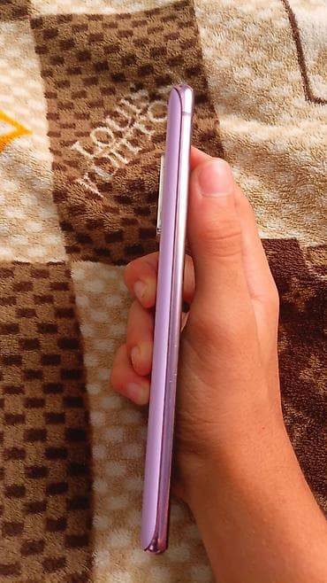 bar blender: Samsung Galaxy S21 FE, rəng - Bənövşəyi, Sensor — 5