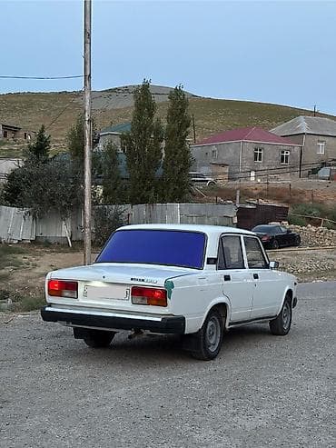 VAZ (LADA) 2107: 1.6 l | 2005 il 250000 km Sedan — 4