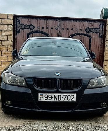 BMW 3 Series (E90) sedan – qara rəng, AZ dövlət nömrə nişanı — 4